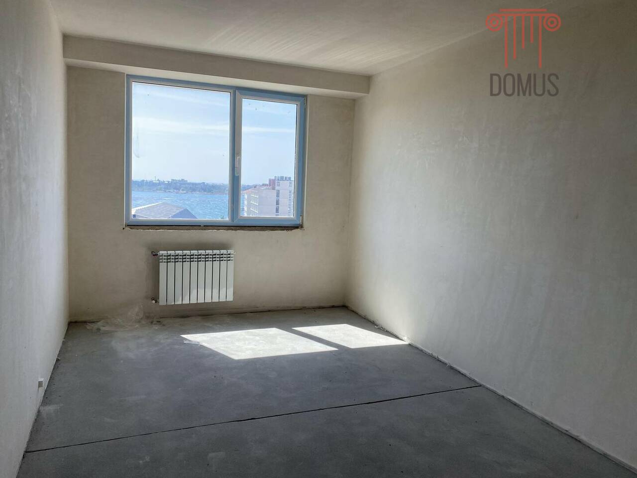 Квартира на продажу в Севастополе, улица Лётчиков, 6 фото №0