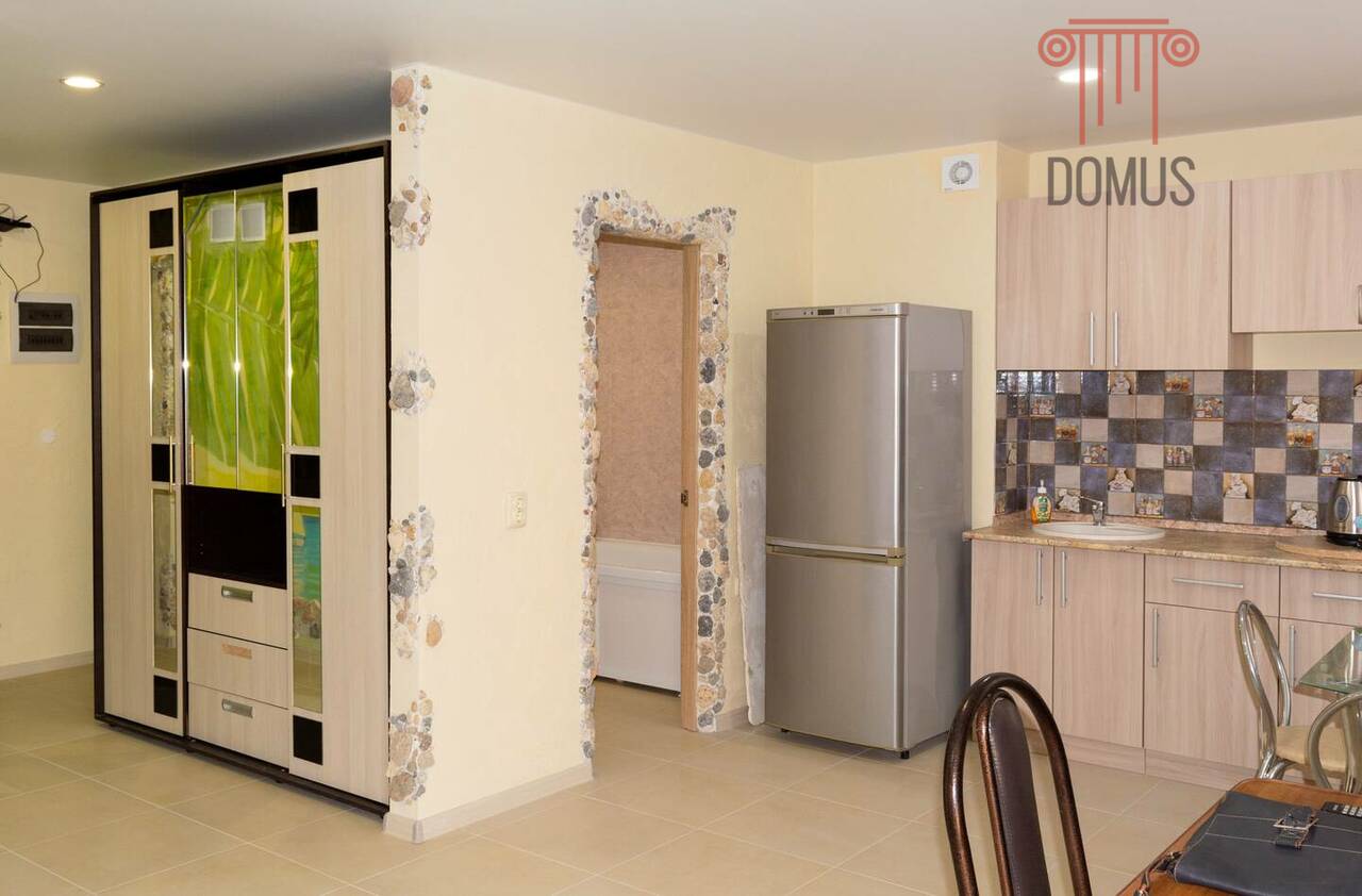 Квартира на продажу в Евпаторие, улица 9 Мая, 55Б фото №4