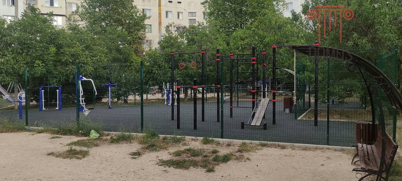 Квартира на продажу в Севастополе, улица Генерала Лебедя, 18 фото №1