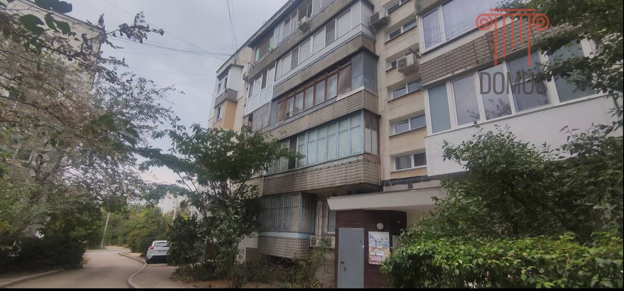 Квартира на продажу в Севастополе, улица Адмирала Фадеева, 33Г фото №0