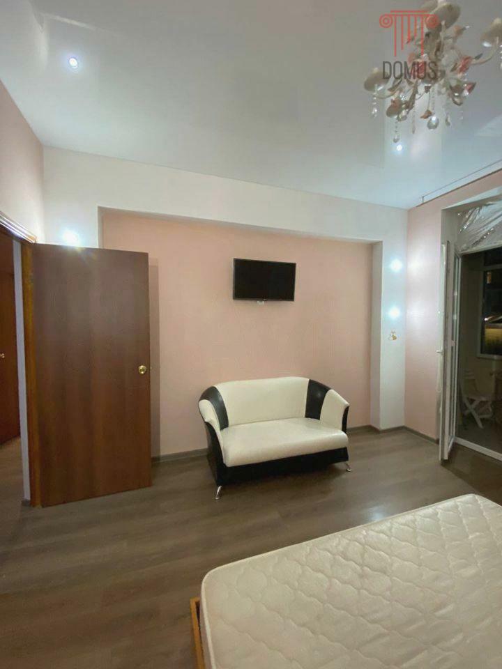 Квартира на продажу в Евпаторие, улица Полупанова, 27Г фото №8