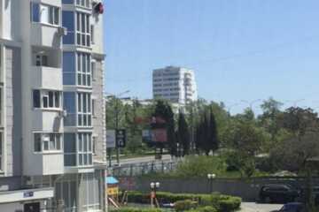 1-к квартира, 43 м², 3/10 эт.