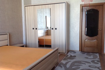 1-к квартира, 60 м², 4/10 эт.